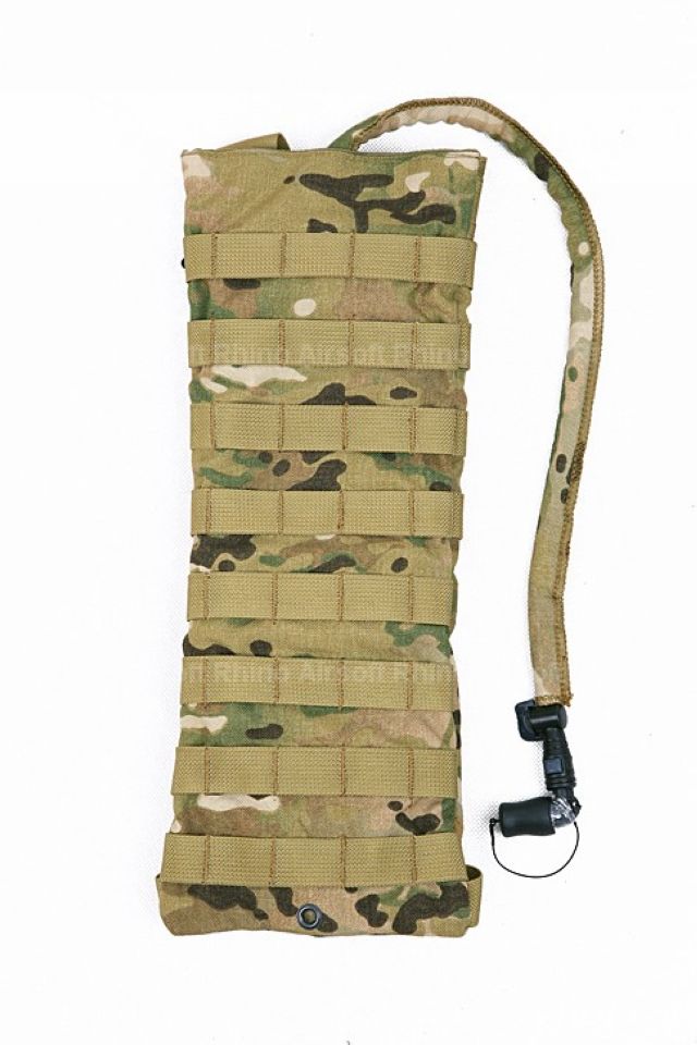 Pantac MOLLE Compact Hydration Pack (Crye Precision Multicam / Cordura)